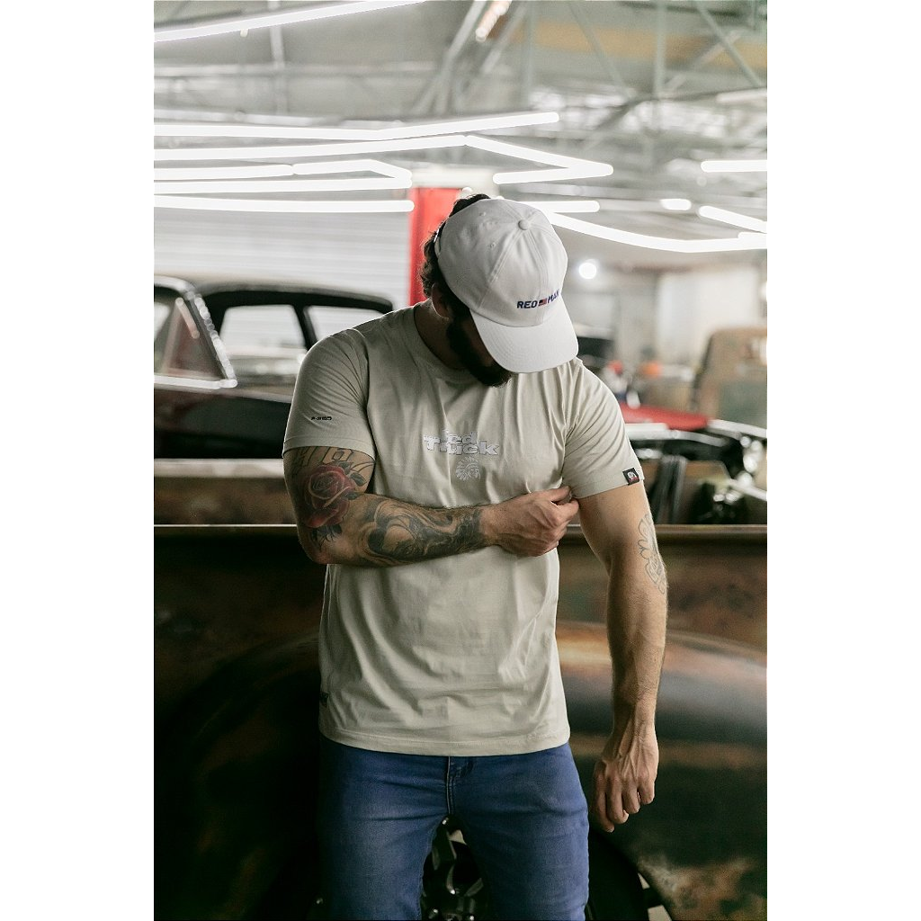 Camiseta Redman truck - red 1109
